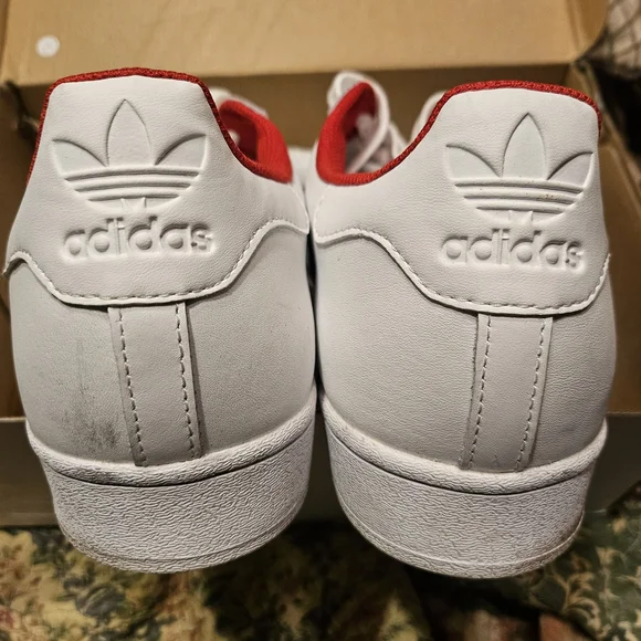 Sz 11 Adidas Superstar White and Red Sneakers - Picture 5 of 7